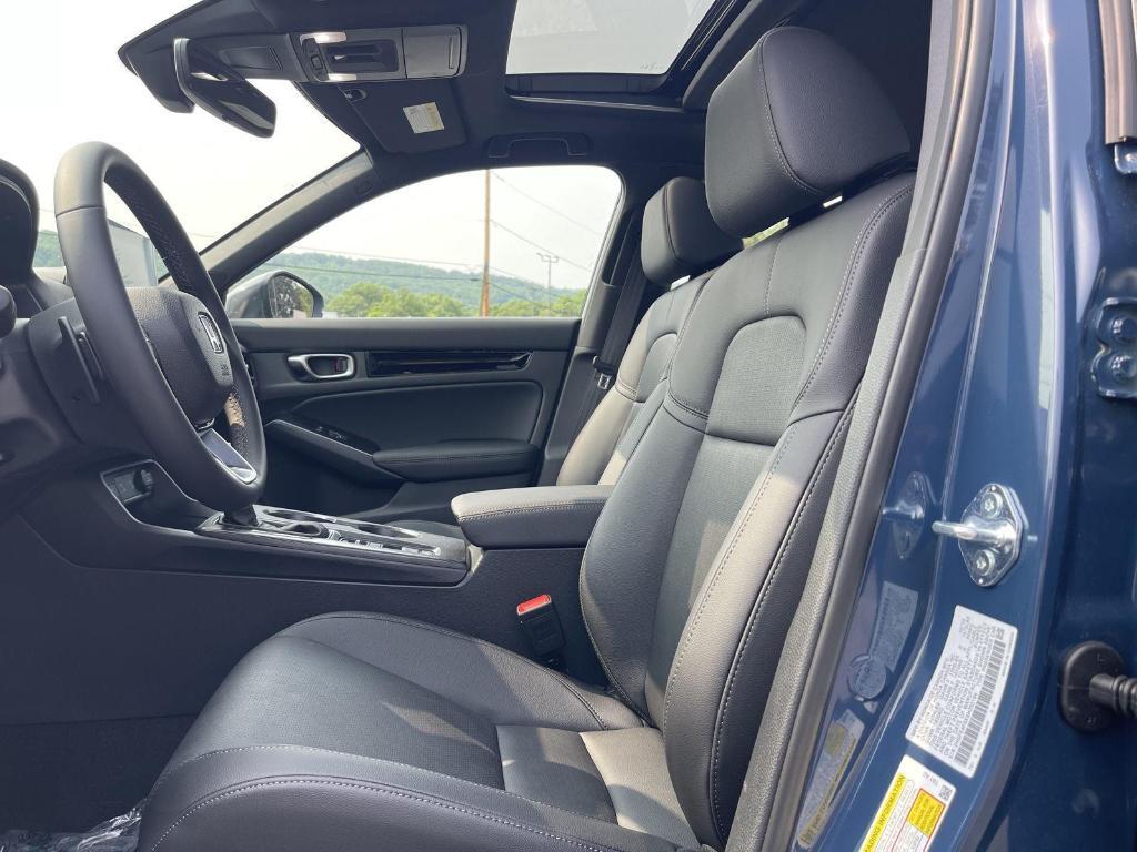 new 2025 Honda Civic Hybrid car, priced at $33,555