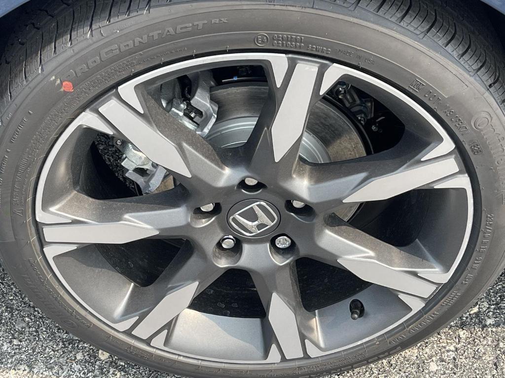 new 2025 Honda Civic Hybrid car, priced at $33,555