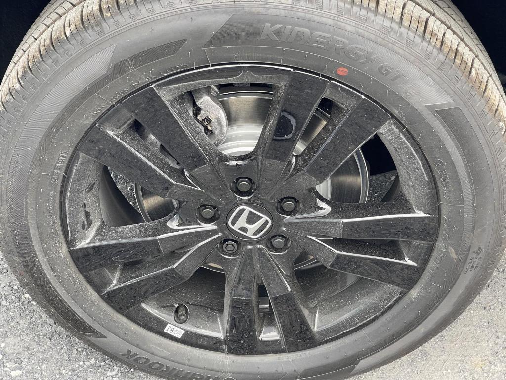 new 2026 Honda HR-V car, priced at $31,350