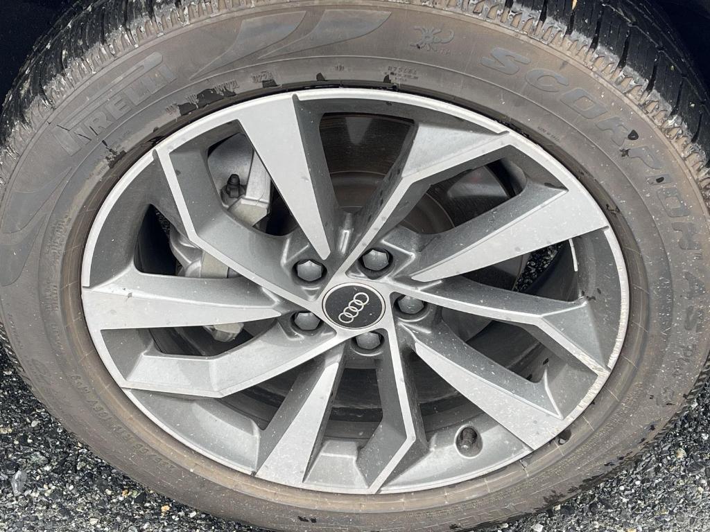 used 2022 Audi Q5 car, priced at $33,995