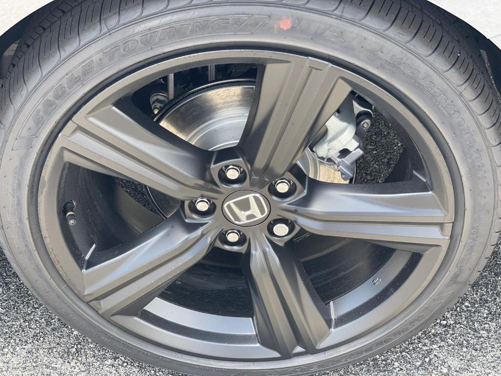 new 2025 Honda Accord Hybrid car, priced at $36,980