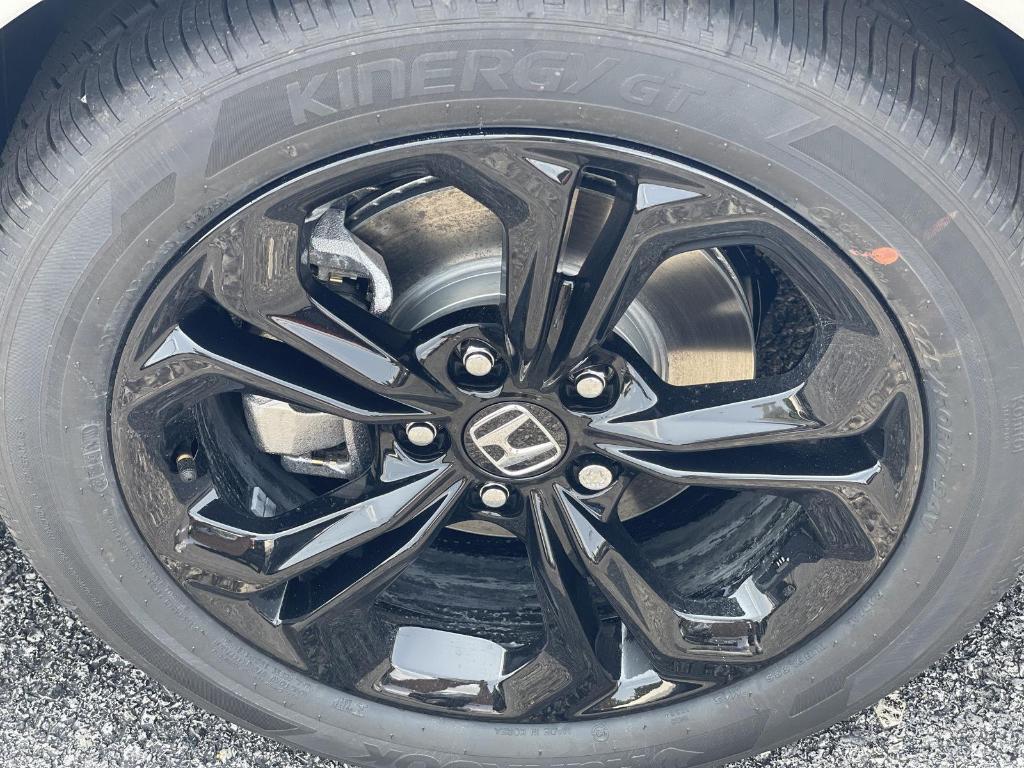 new 2025 Honda Accord car, priced at $32,210