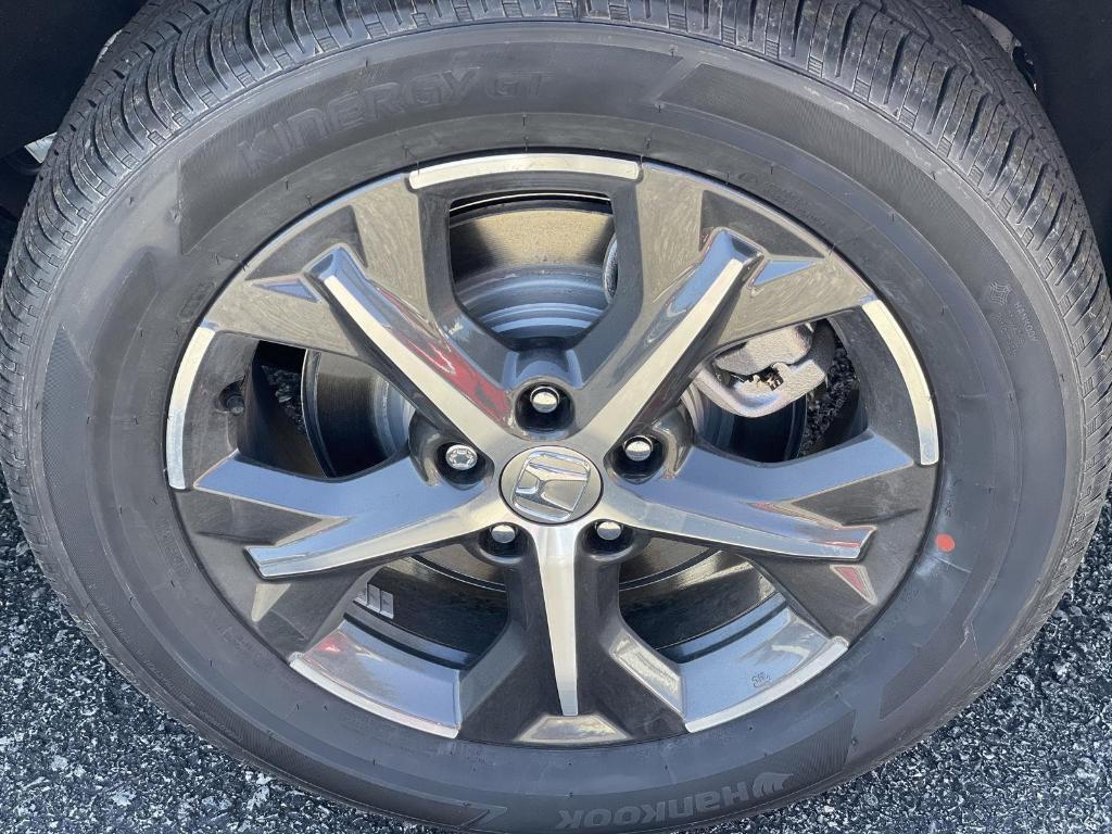 new 2025 Honda HR-V car, priced at $32,850