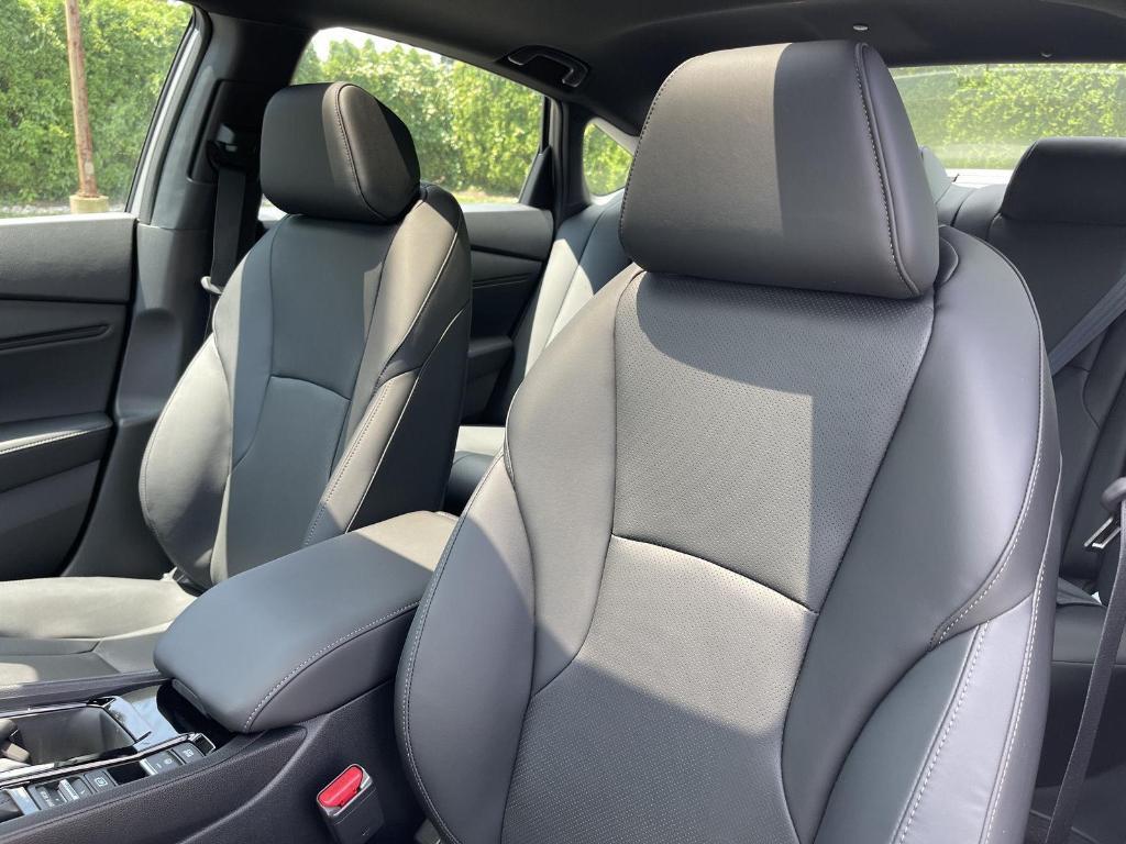 new 2025 Honda Accord Hybrid car, priced at $36,980