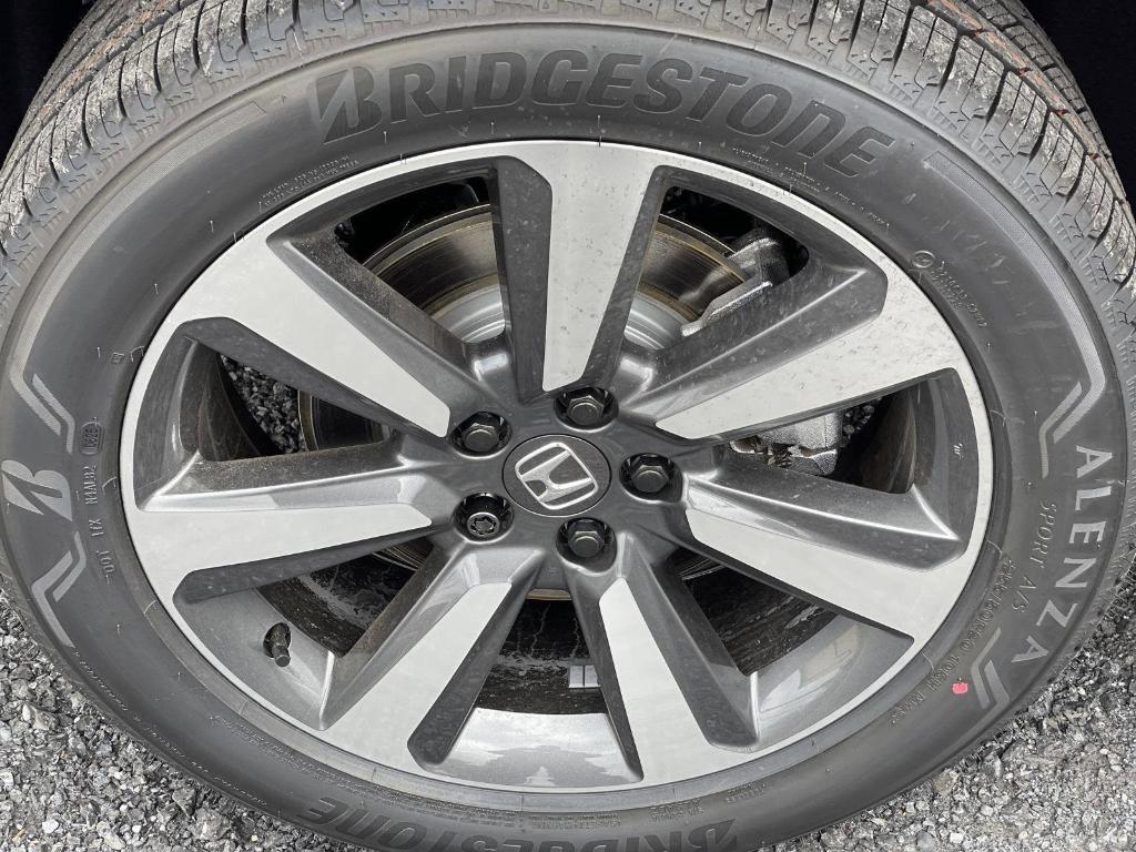 new 2025 Honda Pilot car, priced at $51,505