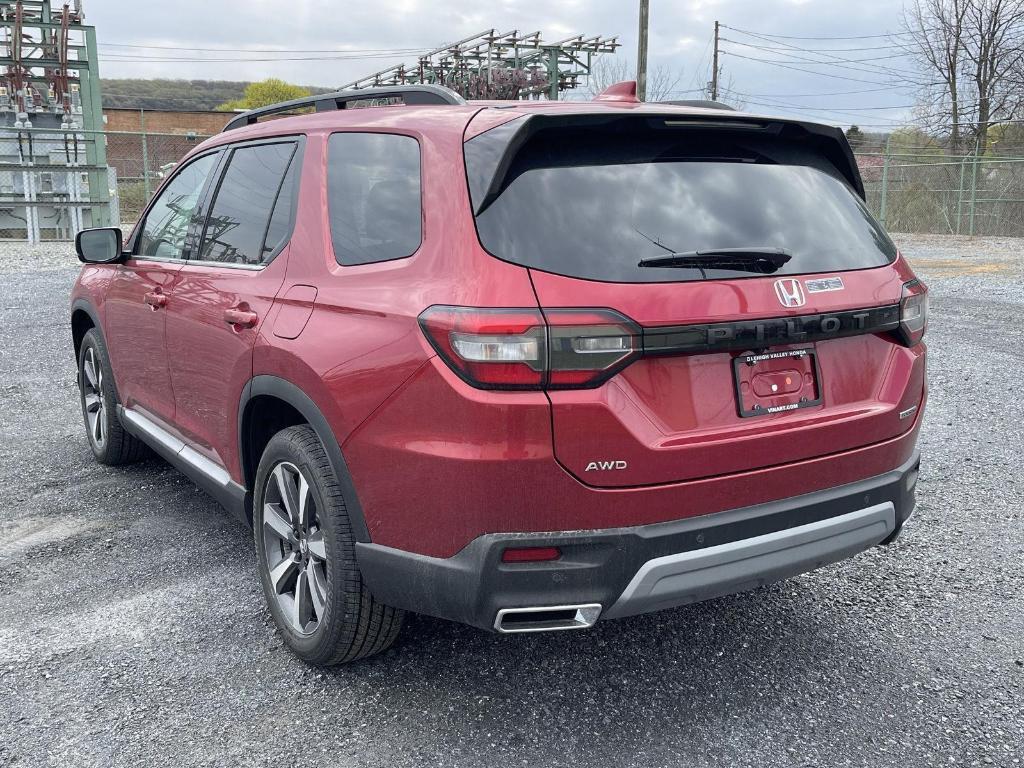 new 2025 Honda Pilot car, priced at $51,505