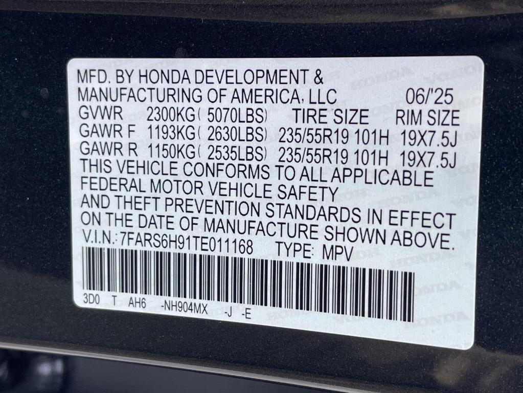 new 2026 Honda CR-V Hybrid car, priced at $43,645