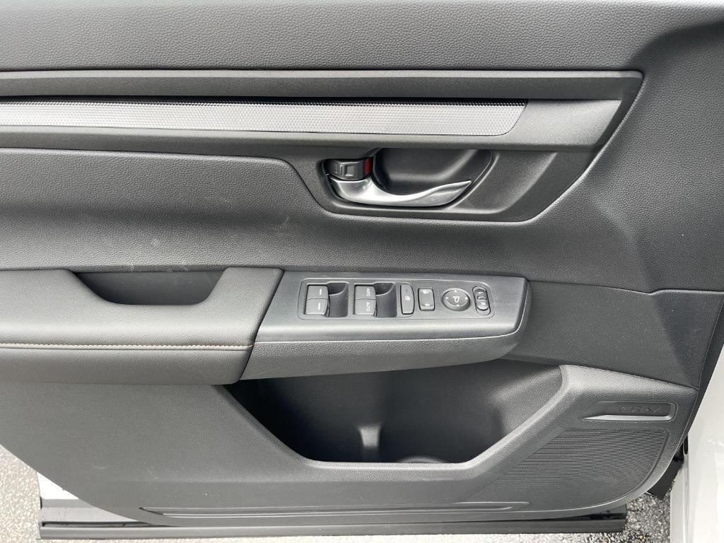 new 2026 Honda CR-V Hybrid car, priced at $40,705
