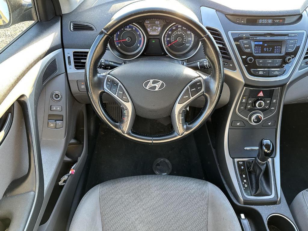 used 2014 Hyundai Elantra car