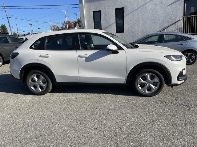 new 2025 Honda HR-V car, priced at $28,405