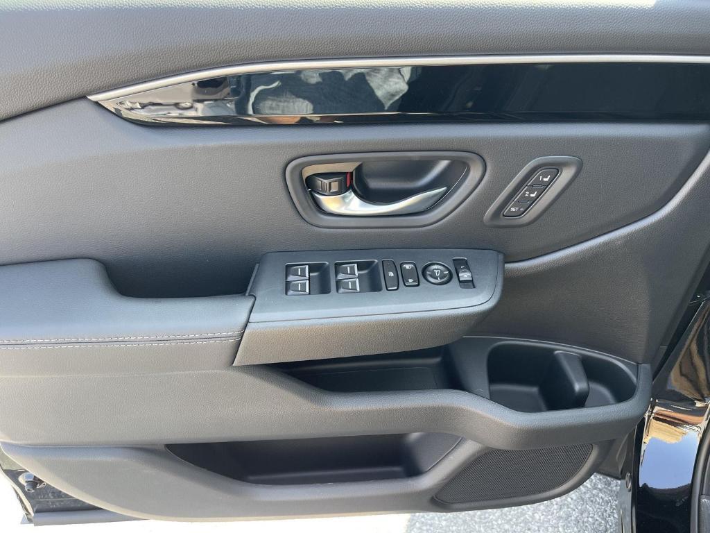 new 2025 Honda Pilot car, priced at $51,050