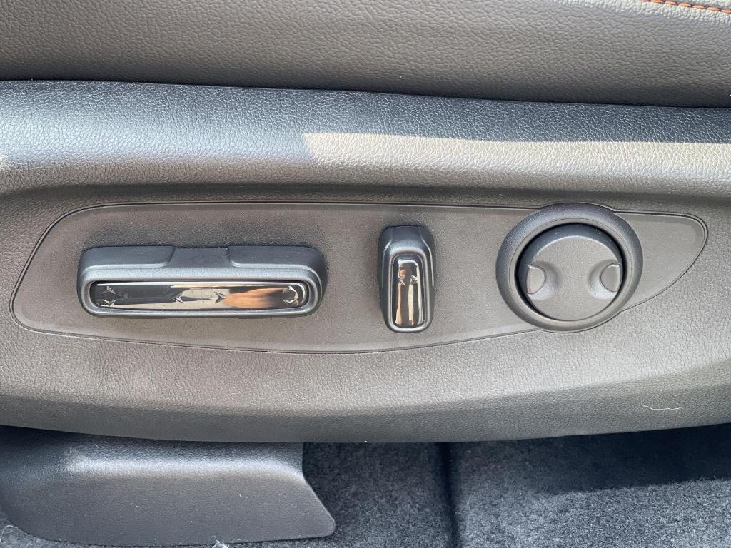 new 2026 Honda CR-V Hybrid car, priced at $43,700