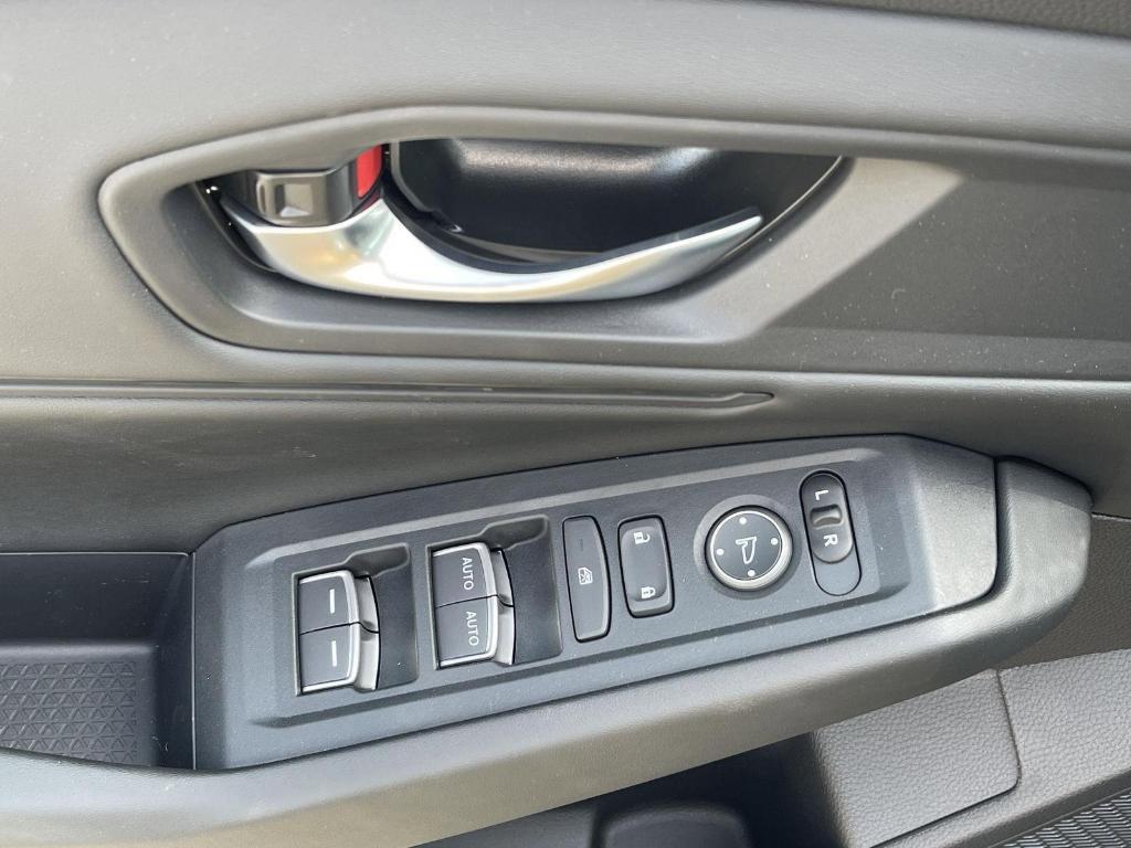 new 2025 Honda Accord car, priced at $31,710