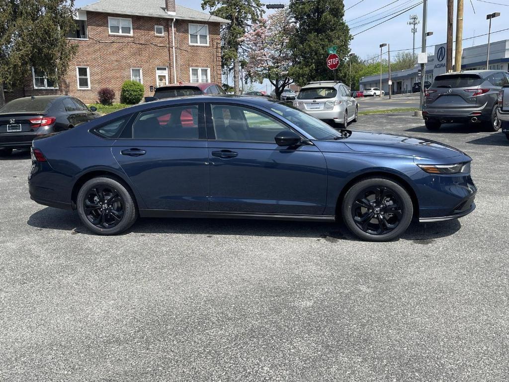 new 2025 Honda Accord car, priced at $31,710