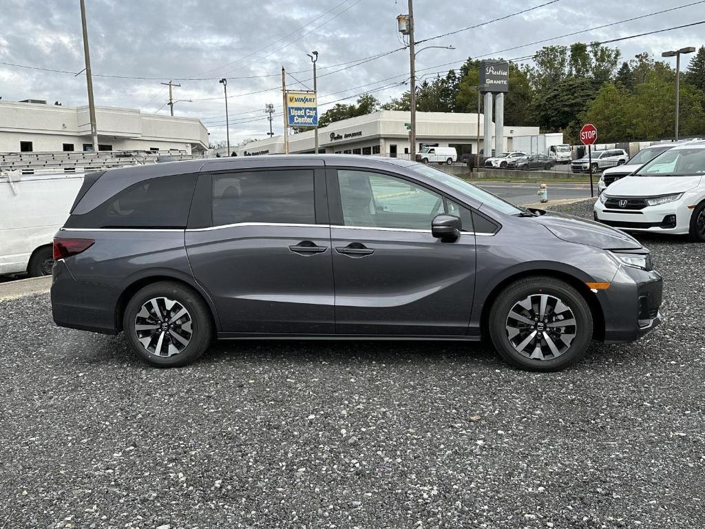new 2026 Honda Odyssey car, priced at $44,290