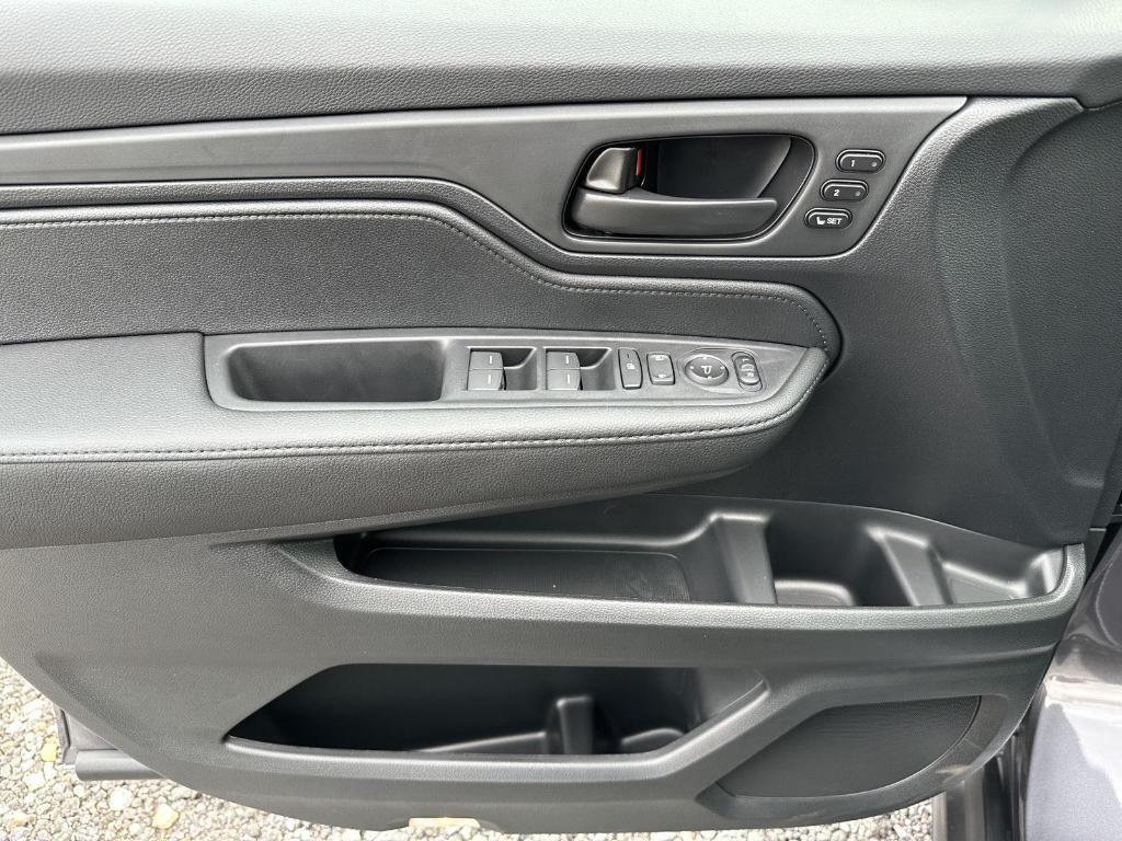 new 2026 Honda Odyssey car, priced at $44,290