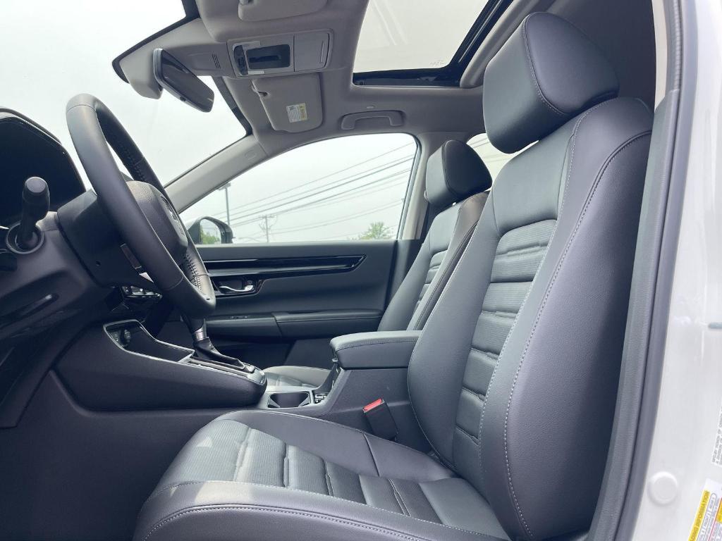 new 2025 Honda CR-V car, priced at $38,350