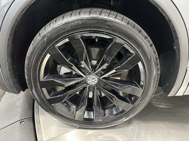used 2021 Volkswagen Tiguan car, priced at $23,995