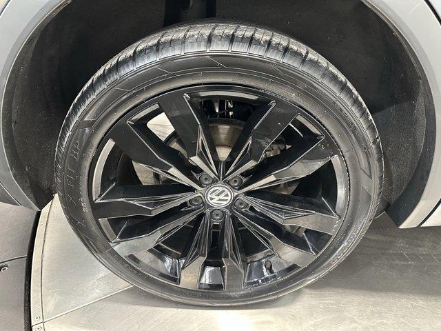 used 2021 Volkswagen Tiguan car, priced at $23,995