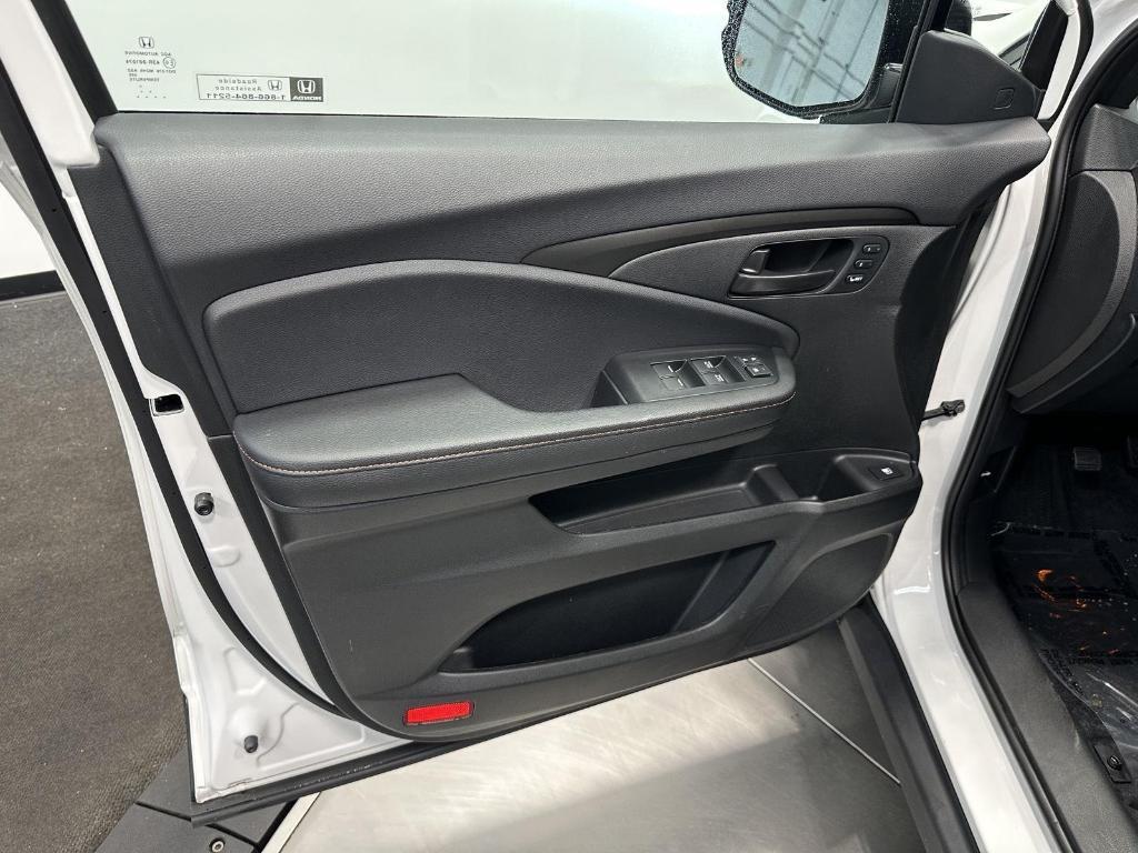 used 2024 Honda Ridgeline car, priced at $38,495