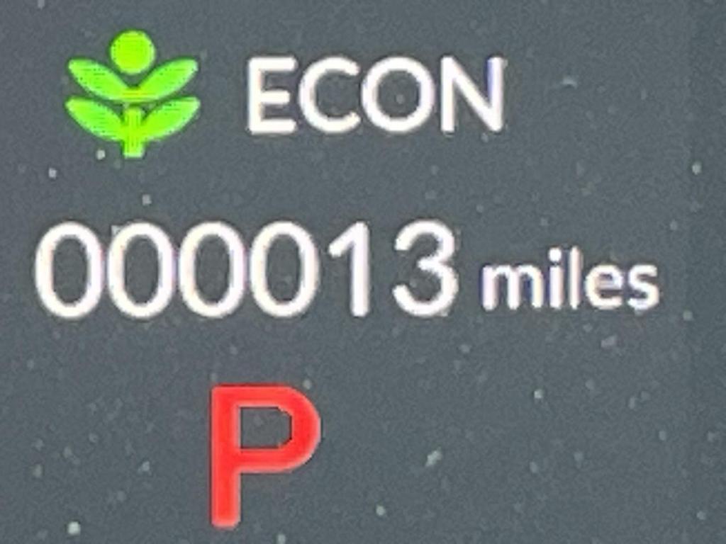 new 2025 Honda HR-V car, priced at $28,750