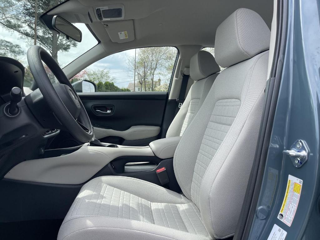 new 2025 Honda HR-V car, priced at $28,750