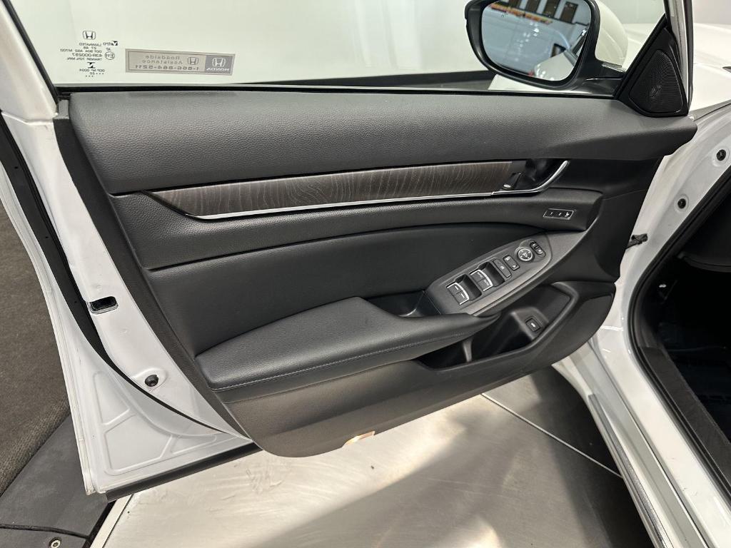 used 2022 Honda Accord Hybrid car, priced at $26,995