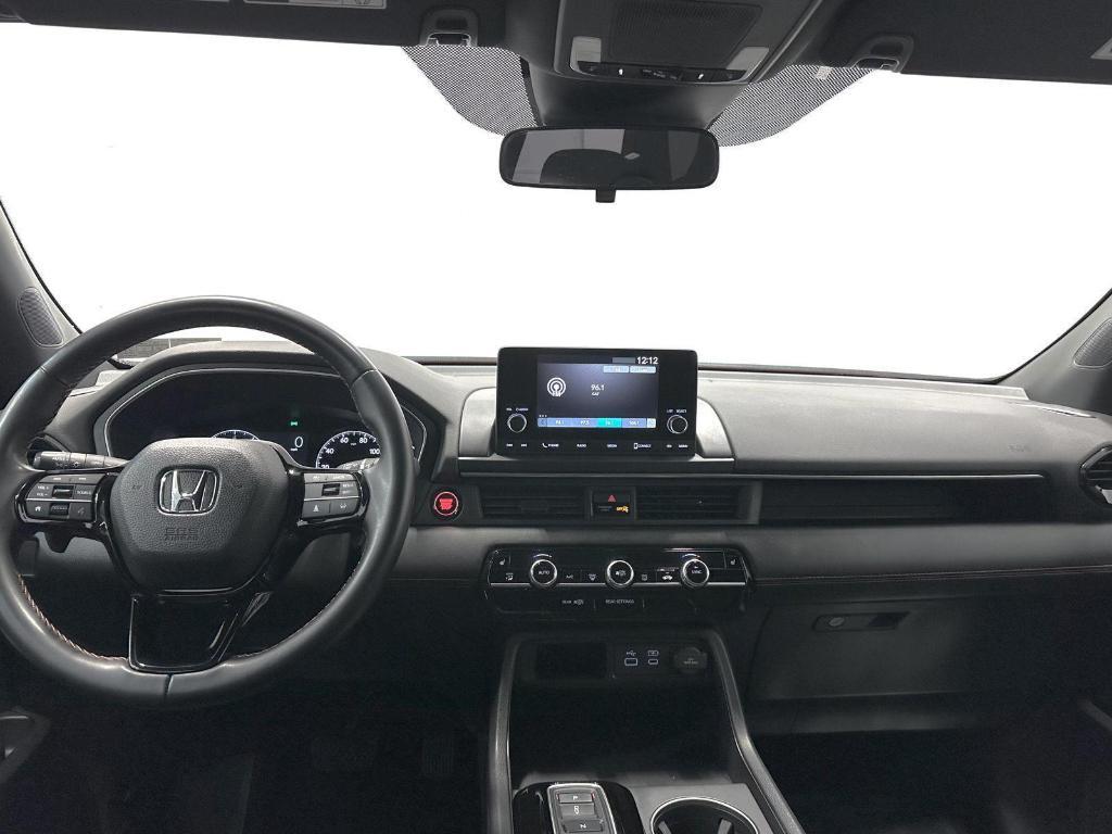 used 2023 Honda Pilot car, priced at $37,495