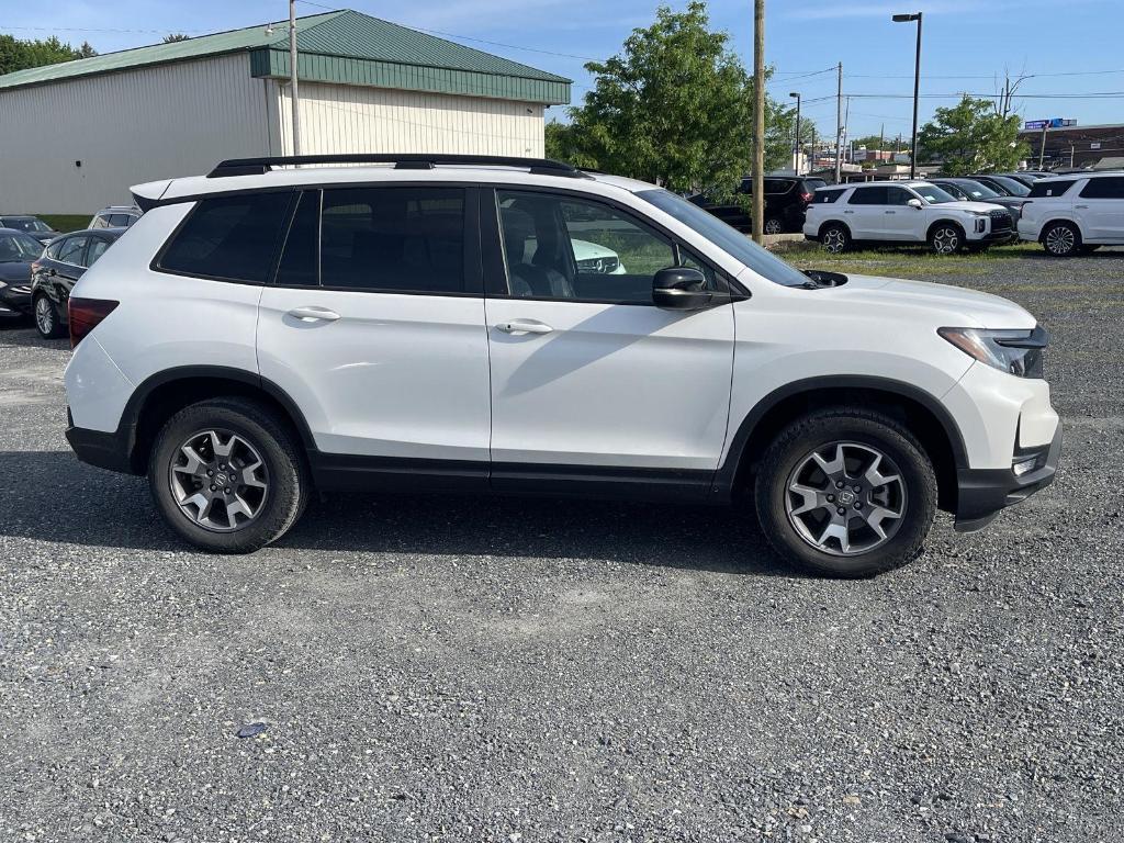 used 2022 Honda Passport car, priced at $34,995