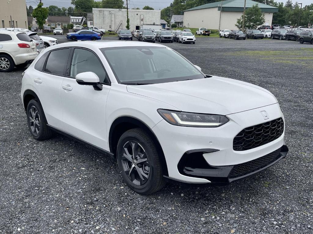 new 2025 Honda HR-V car, priced at $32,850