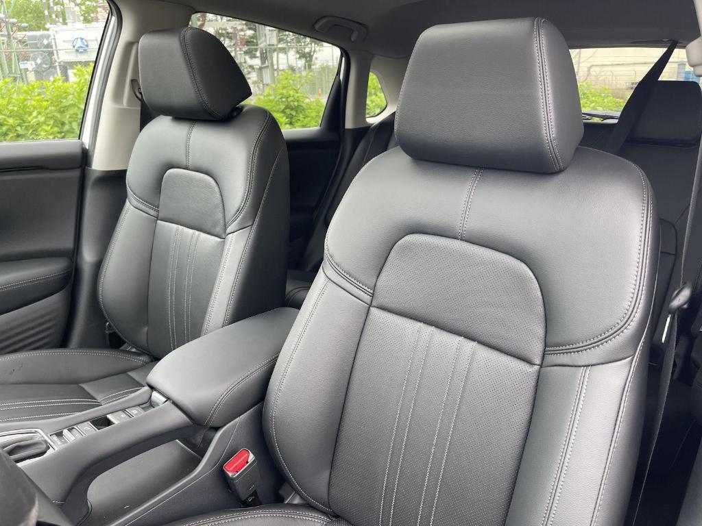 new 2025 Honda HR-V car, priced at $32,850