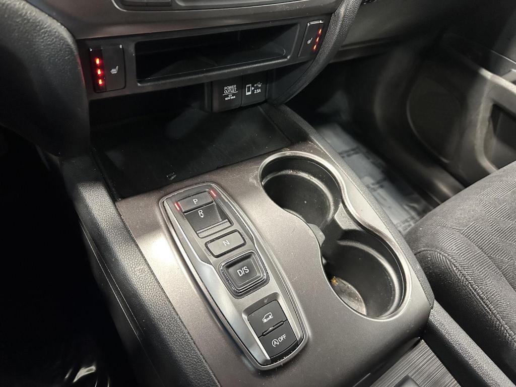used 2022 Honda Pilot car, priced at $31,995