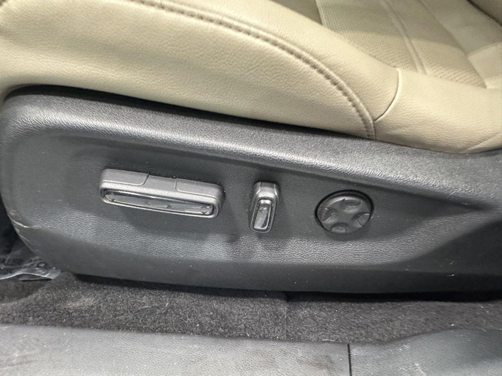 used 2018 Honda CR-V car, priced at $19,995