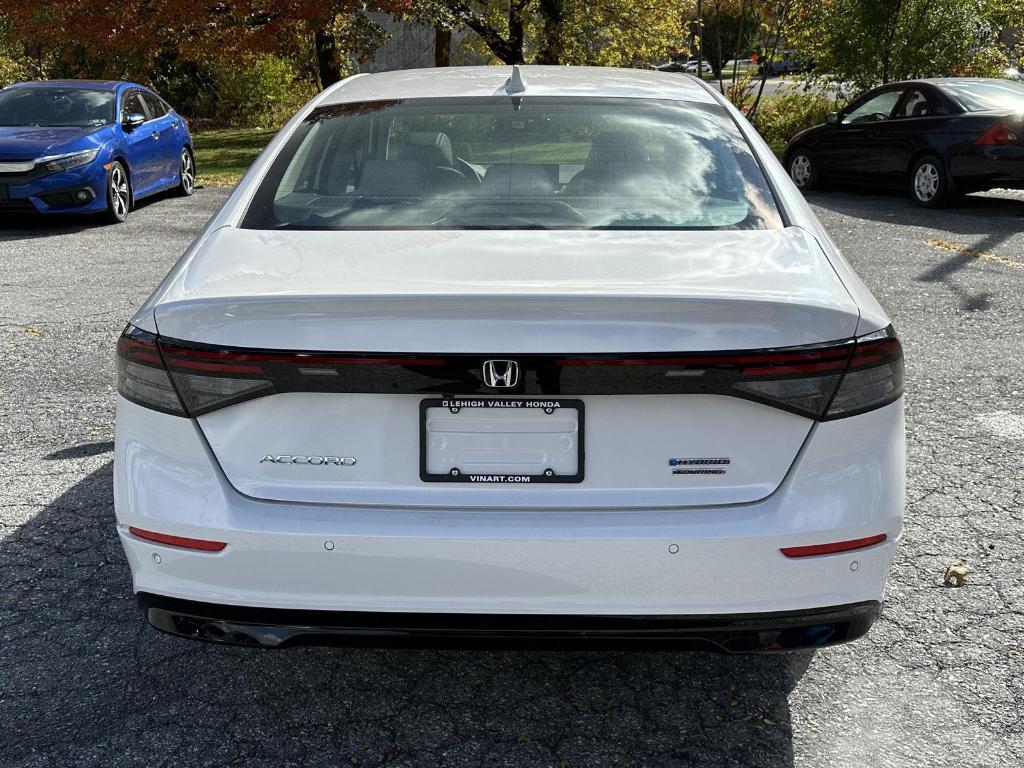 new 2025 Honda Accord Hybrid car, priced at $40,950