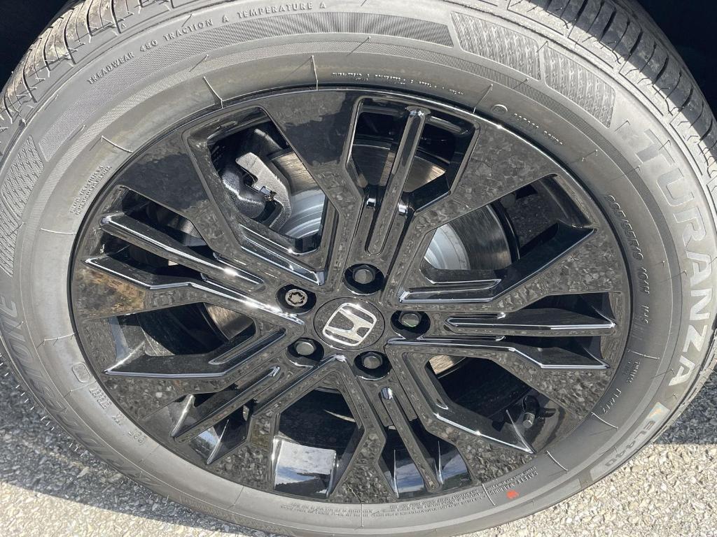 new 2026 Honda Odyssey car, priced at $46,440