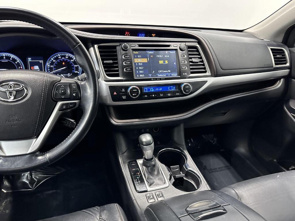 used 2017 Toyota Highlander car, priced at $25,495