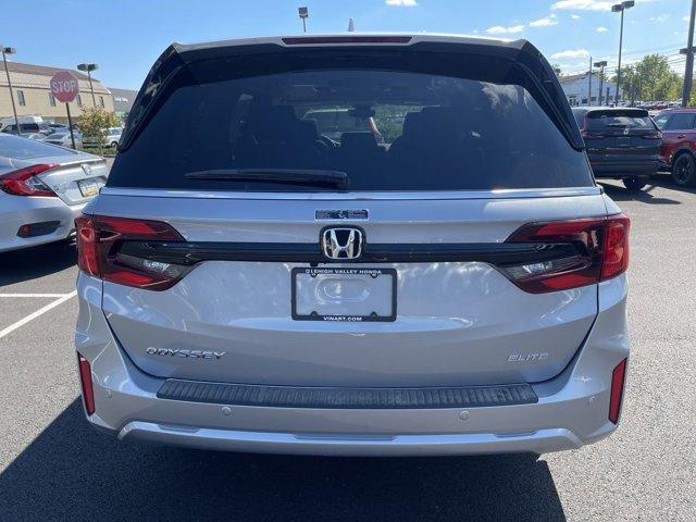 new 2025 Honda Odyssey car, priced at $52,275