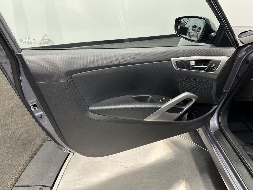 used 2017 Hyundai Veloster car, priced at $12,495
