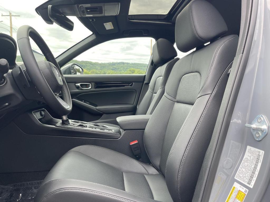 new 2026 Honda Civic Hybrid car, priced at $33,945