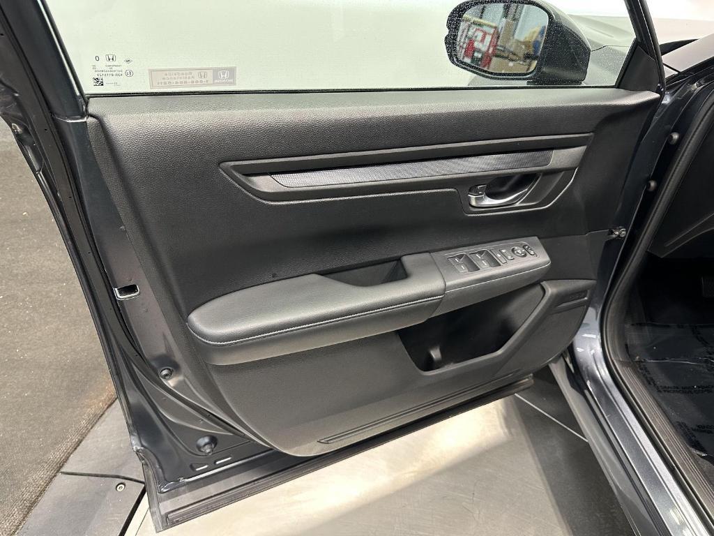 used 2024 Honda CR-V car, priced at $26,995
