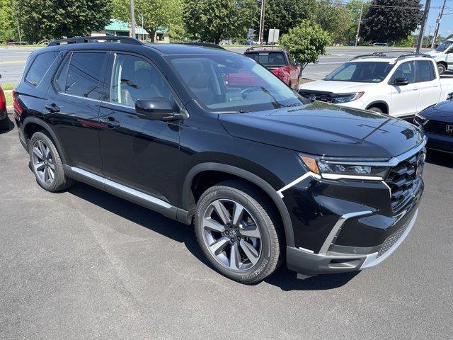 new 2025 Honda Pilot car, priced at $54,175