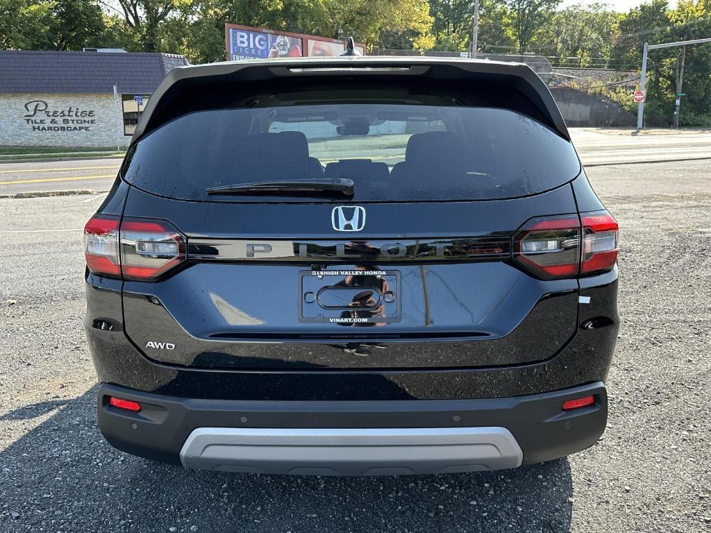 new 2025 Honda Pilot car, priced at $47,095