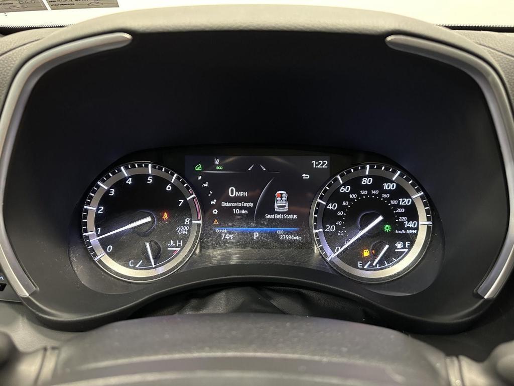 used 2022 Toyota Highlander car, priced at $38,995