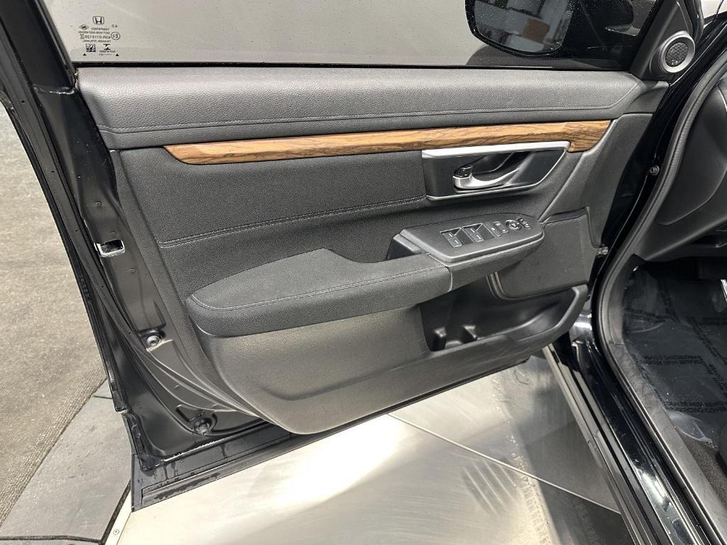 used 2021 Honda CR-V car, priced at $27,995