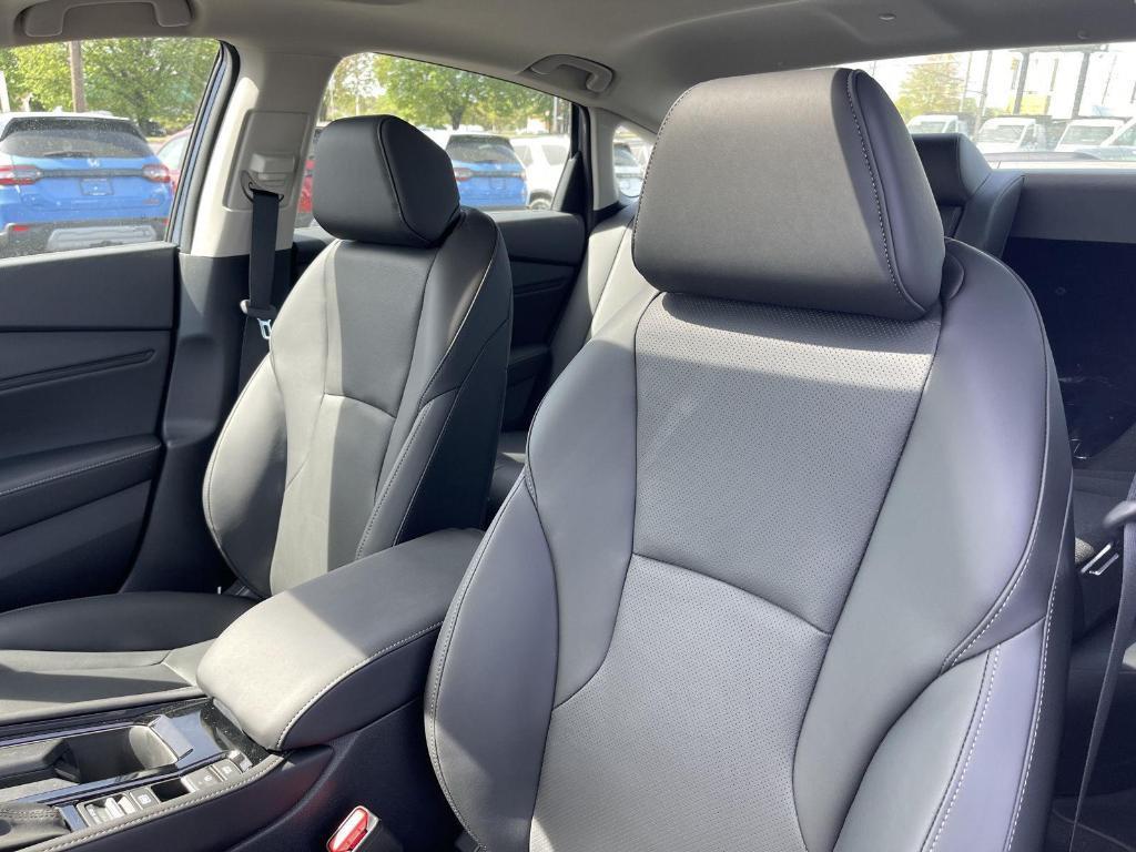 new 2025 Honda Accord Hybrid car, priced at $40,450
