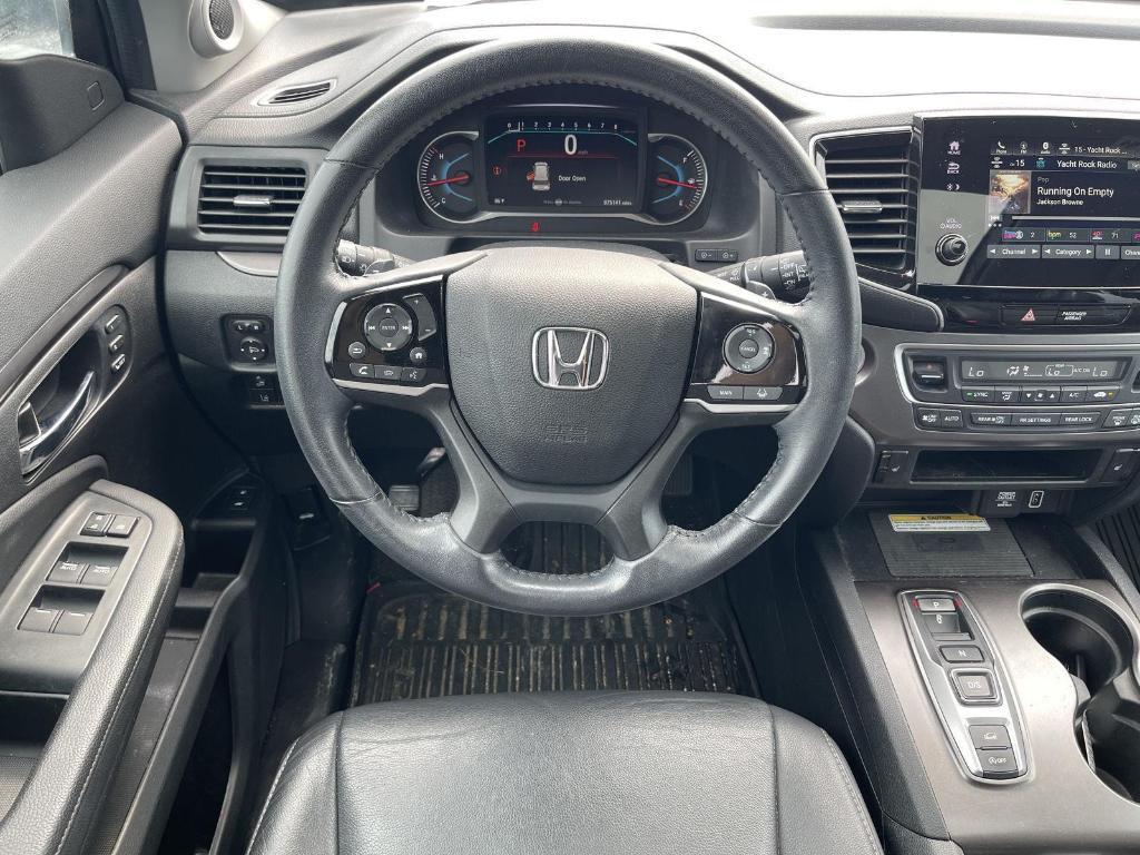 used 2022 Honda Pilot car, priced at $29,995