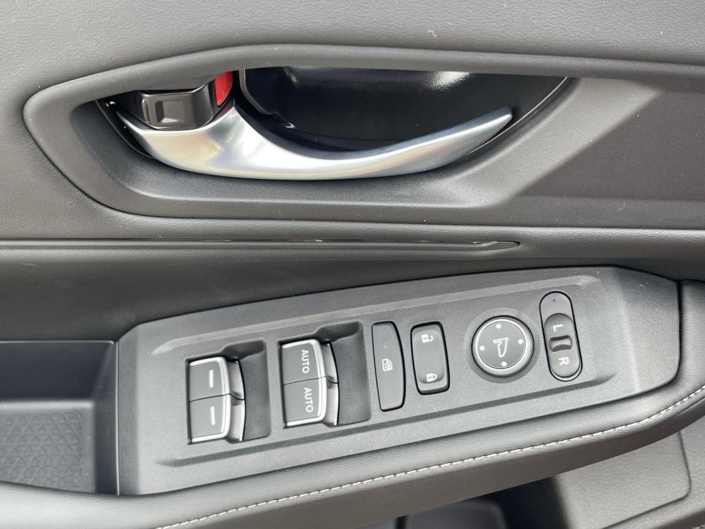 new 2025 Honda Accord Hybrid car, priced at $35,260