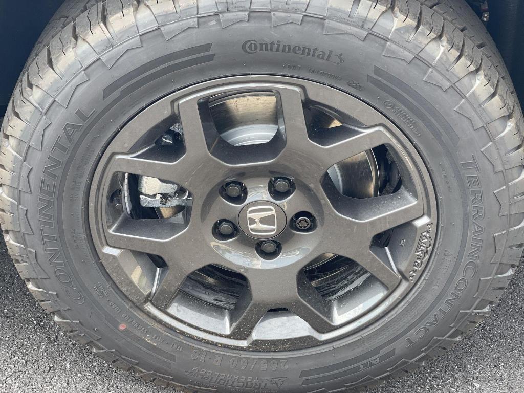 new 2025 Honda Pilot car, priced at $49,850