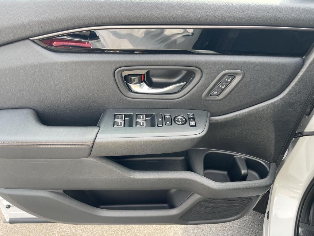 new 2025 Honda Pilot car, priced at $49,850