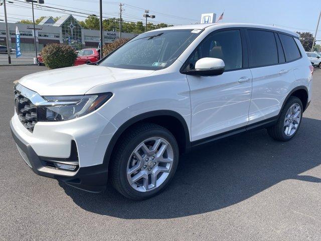 new 2025 Honda Passport car, priced at $44,250